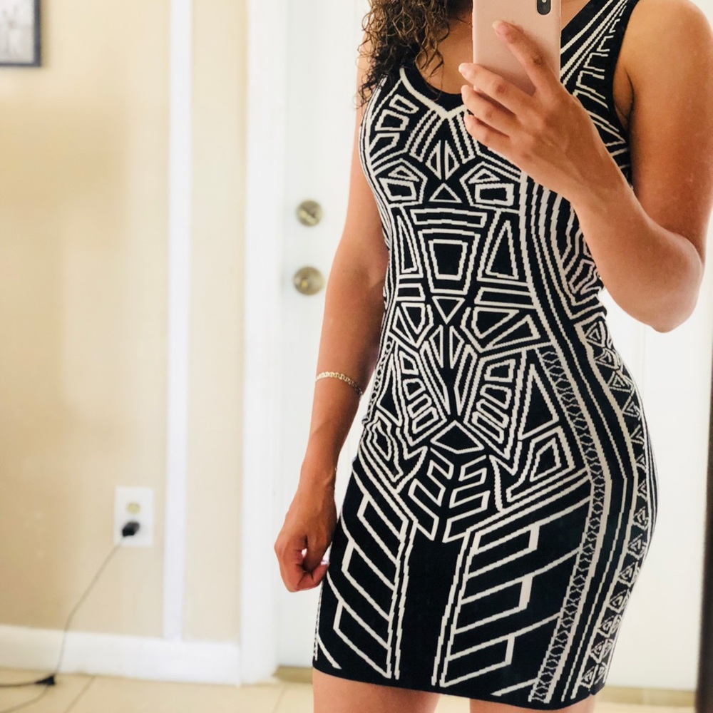 Bebe dress